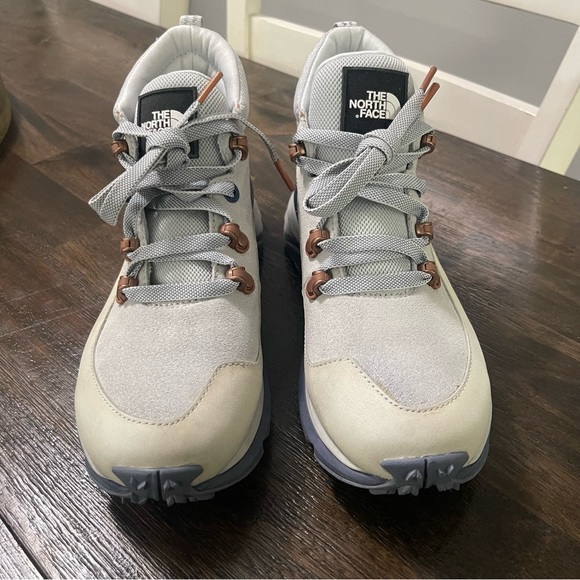 🦋SOLD - Picture 3 of 11